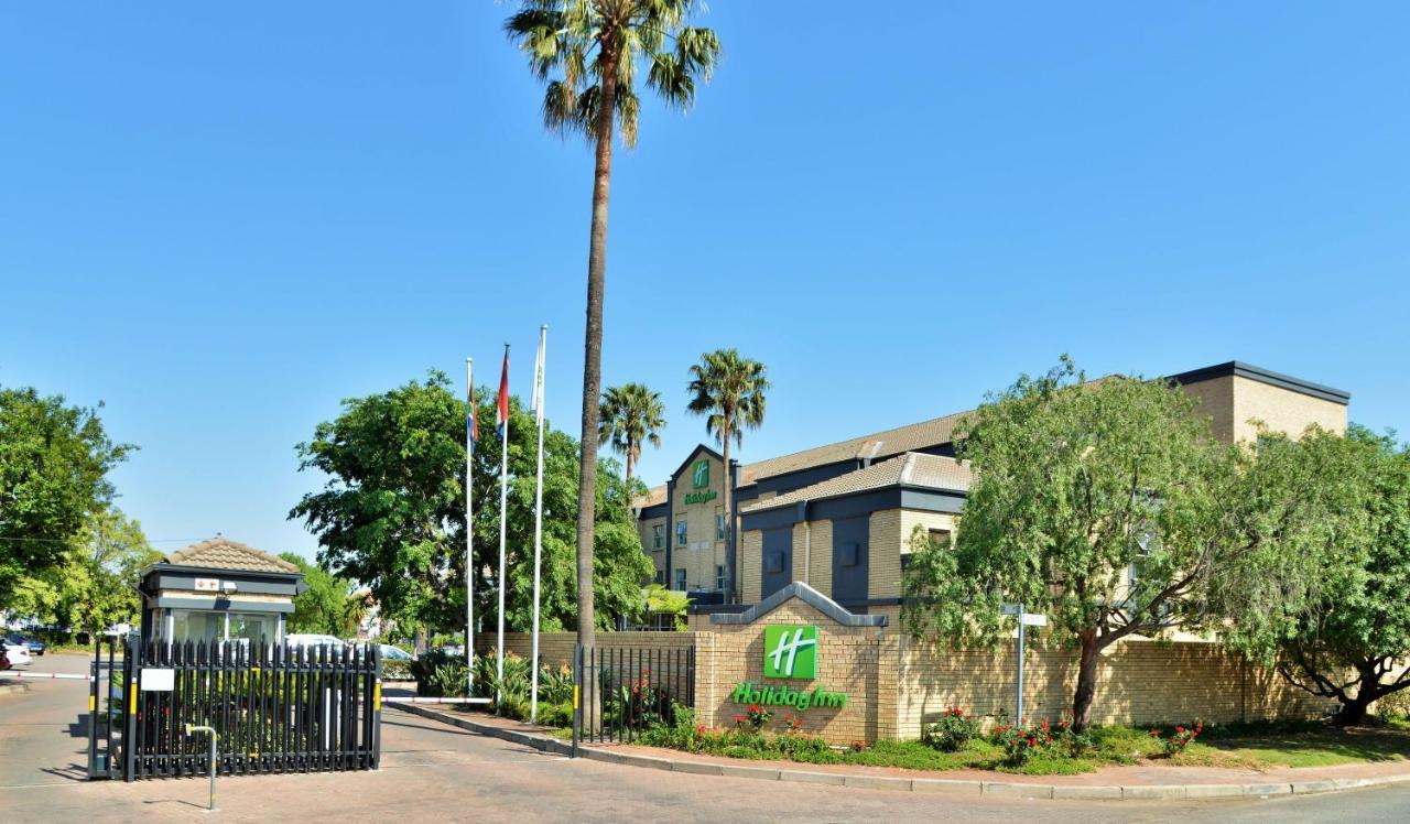 Holiday Inn Johannesburg Airport By Ihg Кемптън Парк Екстериор снимка
