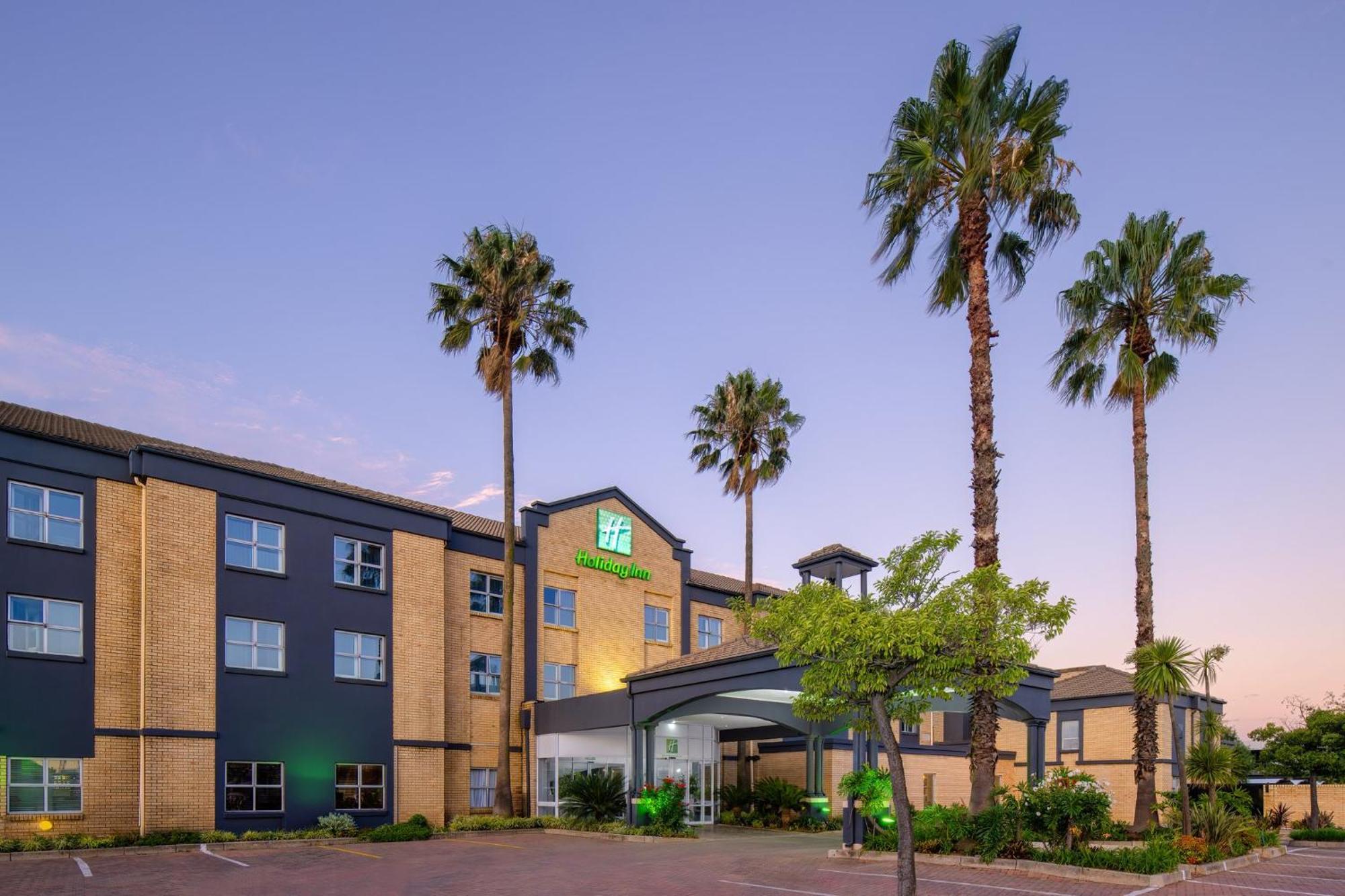 Holiday Inn Johannesburg Airport By Ihg Кемптън Парк Екстериор снимка